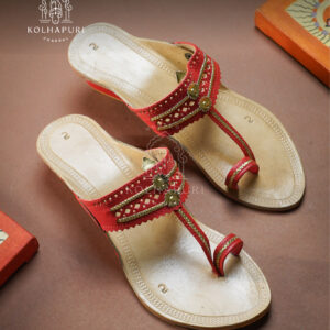 rang de kolhapuri chappal (red)