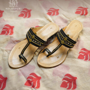 rang de kolhapuri chappal (red) (copy)