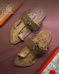 antique punched design kapshi chappal (copy)